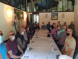Snimak učesnika sastanka sa aktivistima udruženja slijepih u Banovićima